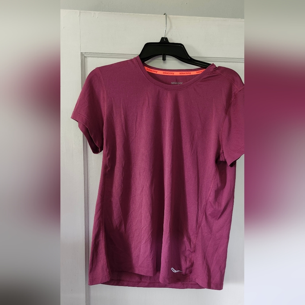 Saucony Womens Purple Workout Top Large